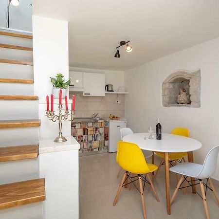 Apartman Skuribanda Trogir Eksteriør billede