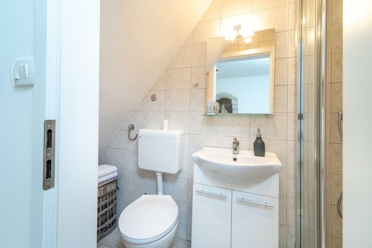 Apartman Skuribanda Trogir Eksteriør billede