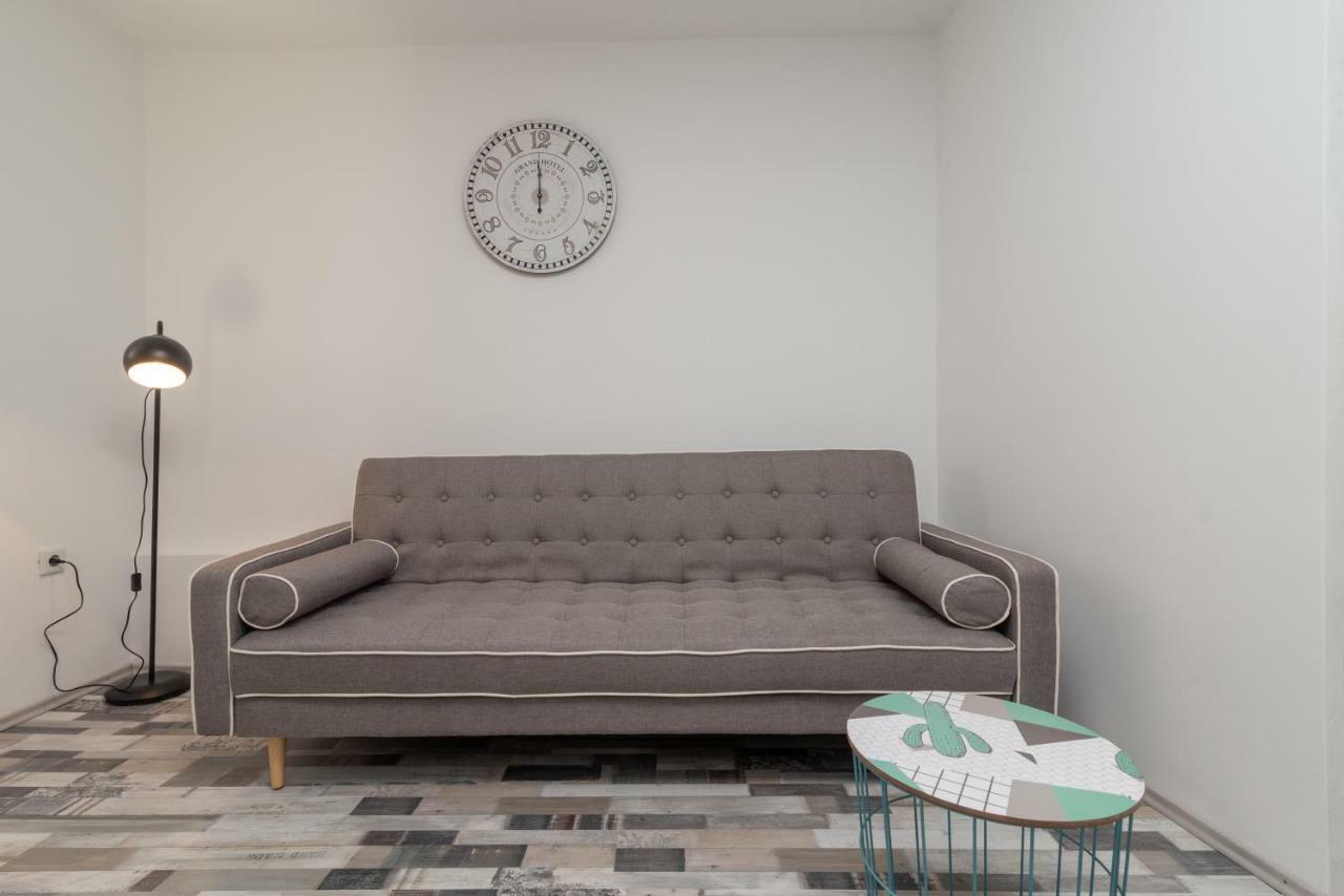 Apartman Skuribanda Trogir Eksteriør billede